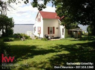 46 Greenwood Ln, Long Island, ME 04050