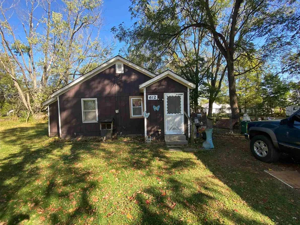 612 Atwood Ave, Rockford, IL 61102