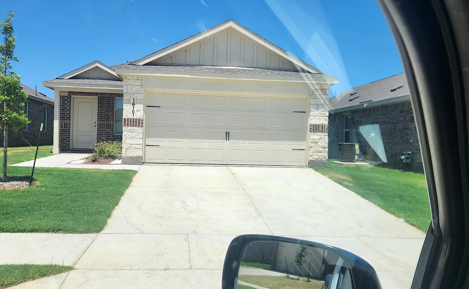 4 bed, 1700 sqft, $2,000 — Photo 1