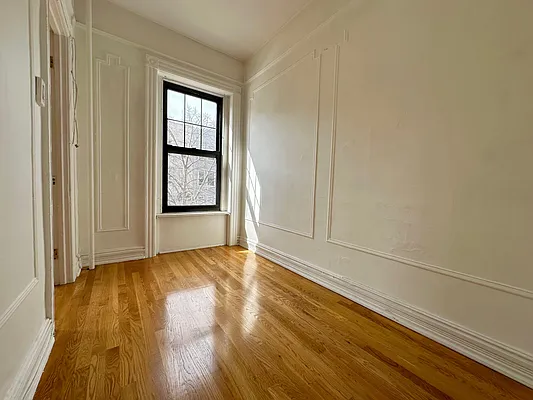 Rented by Northside Plaza Inc. | media 13