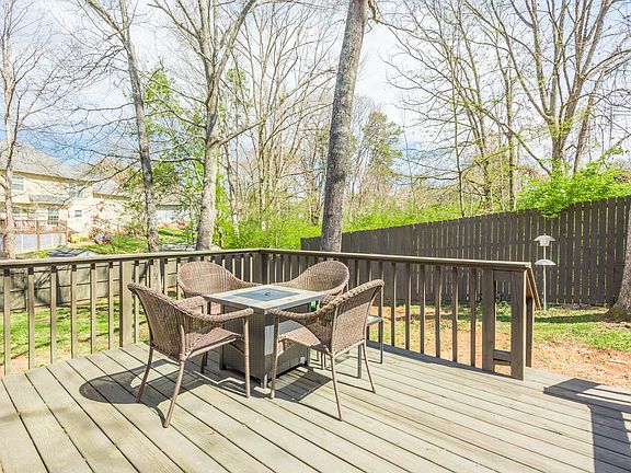 5th image of 1612 Wynrush Cir