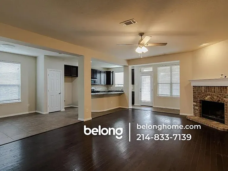 1512 Cockatiel Dr — Photo 3