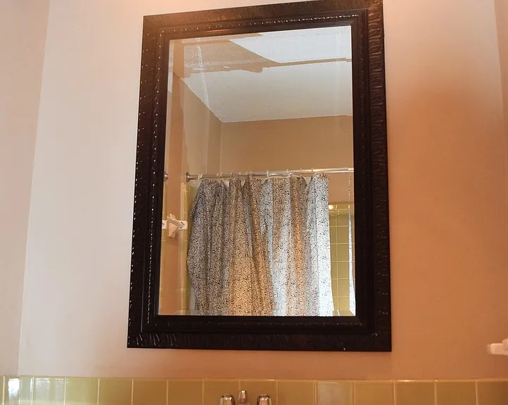2105 Hobson Ct — Photo 9