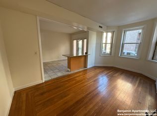 1135 Commonwealth Ave APT 3, Allston, MA 02134