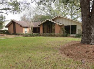 27 Raintree Pl, Jackson, MS 39211