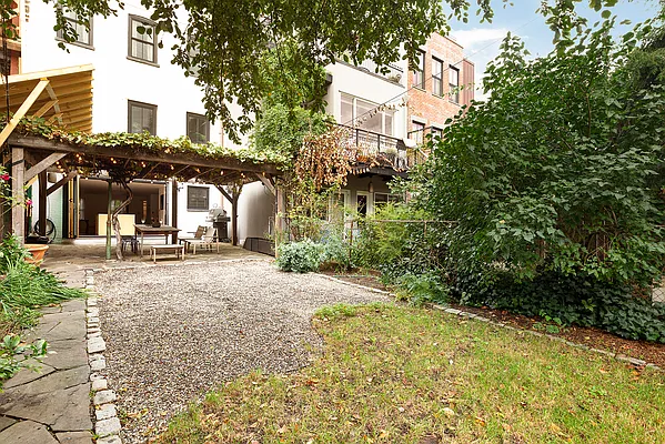 Sold by Douglas Elliman | media 6