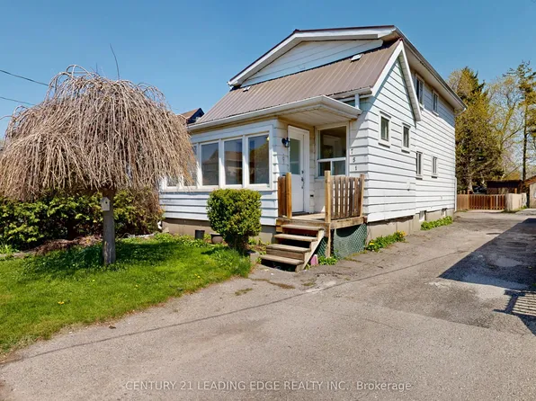 751 Gifford St, Oshawa, ON L1H 4W1
