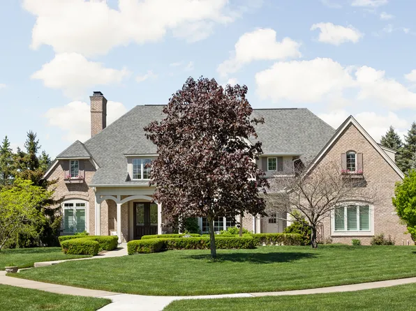 4631 Saint John Cir, Zionsville, IN 46077