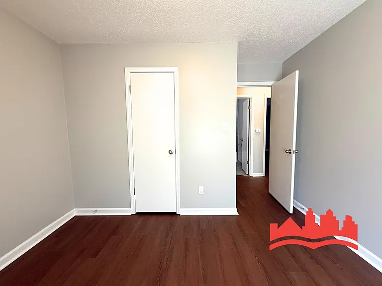 6786 Greenbark Dr — Photo 13
