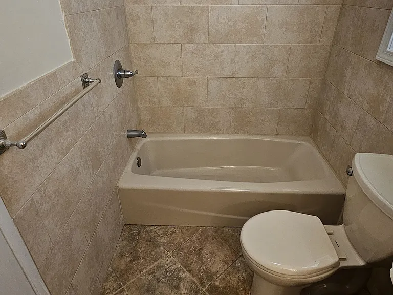 780 6th St #1 — Photo 23