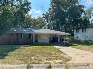 8013 Oakridge Rd, Sherwood, AR 72120