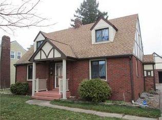 1021 Hartt Rd, Erie, PA 16505