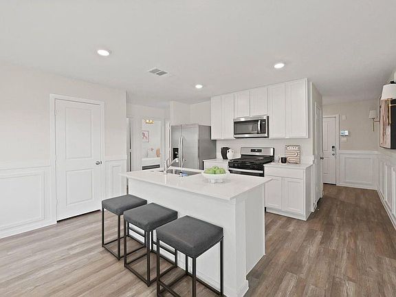 7th image of this home