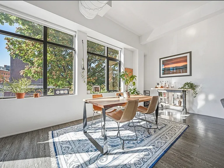 1200 Washington St #215 — Photo 4