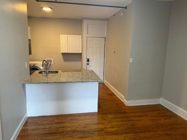 468 Main St APT 8