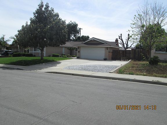 3rd image of 517 Converse Ave