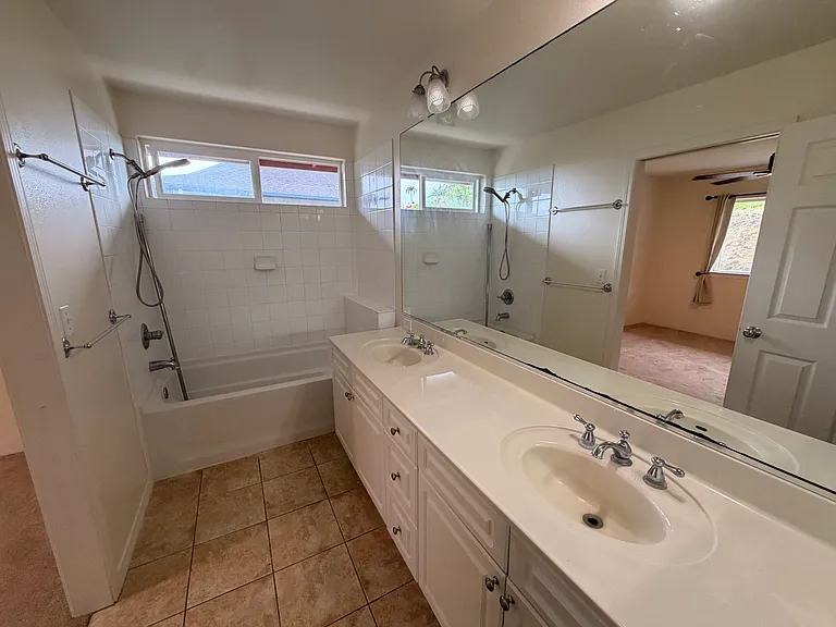 75-679 Lalii Pl — Photo 14