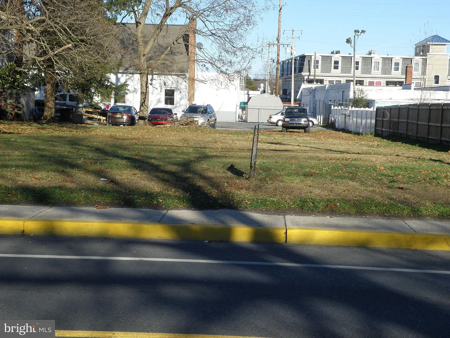 114 N Bedford St photo 1