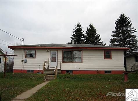 1st image of 114 S 14th Ave E