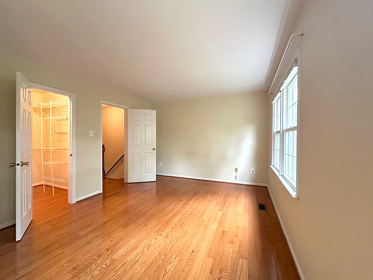 5127 Kenside Ct — Photo 27