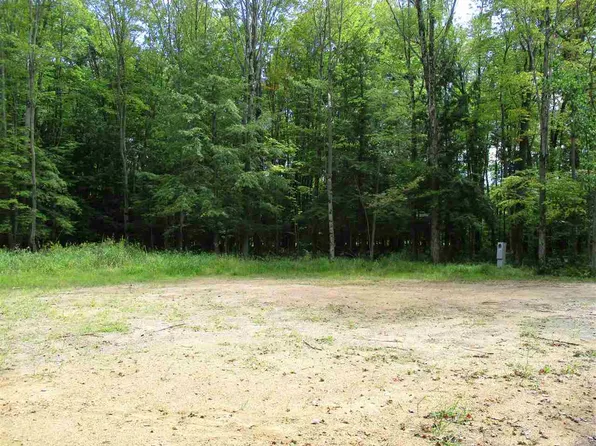 W3192 Stetson Ave, Stetsonville, WI 54480