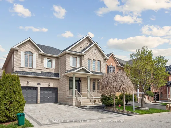 146 Seabreeze Ave, Vaughan, ON L4J 9H1