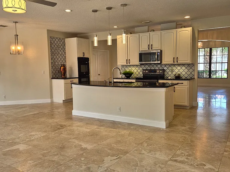 2988 Marbella Dr — Photo 14