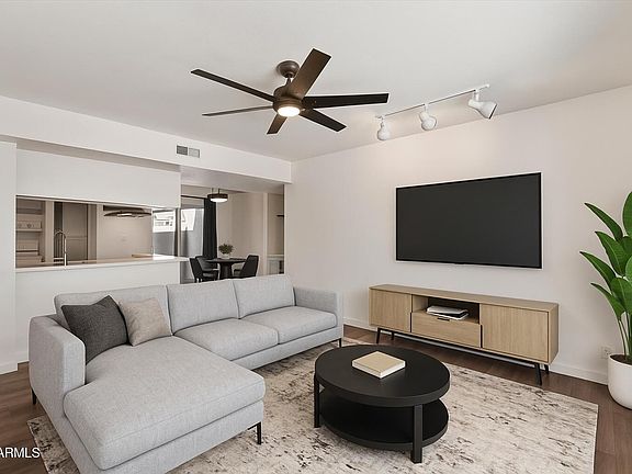 3rd image of 5146 E OAK Street #112