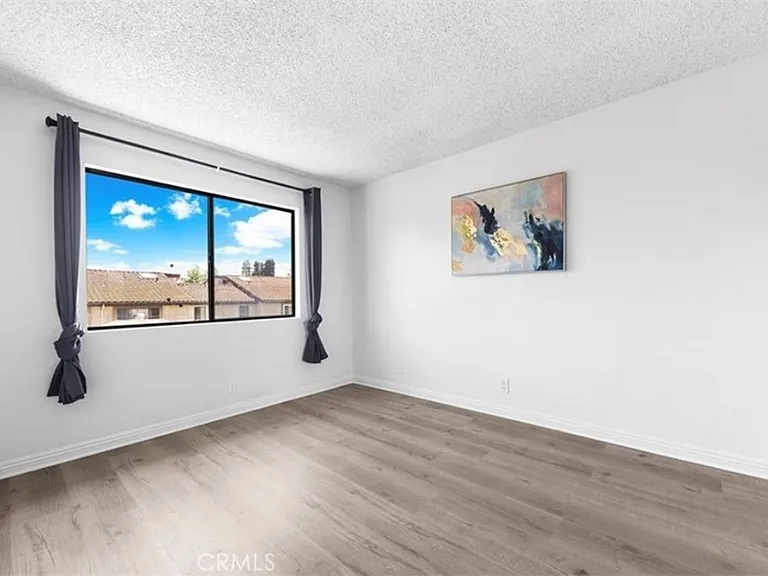 321 N Lincoln Ave #B — Photo 10