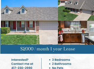 455 Holts Lake Dr, Branson, MO 65616
