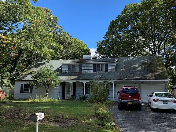 2nd image of 45 Halfcircle Dr