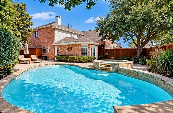 4 bed, 3113 sqft, $3,995 — Photo 3