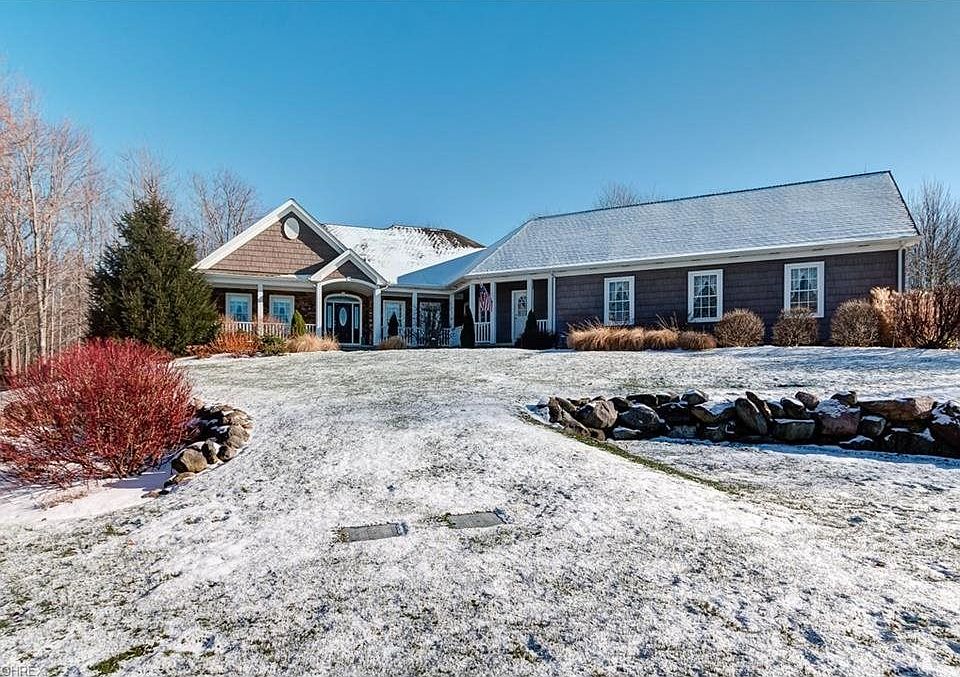 1st image of 7185 Bridlewood Dr