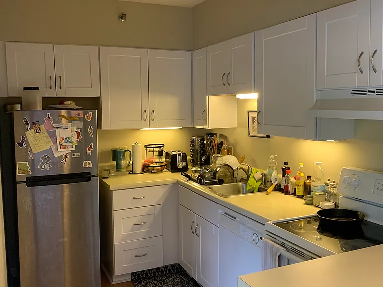 900 19th Ave S #414 — Photo 2