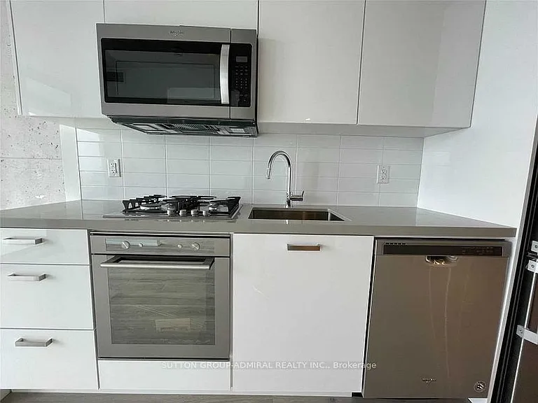 55 Ontario St #1806 — Photo 8
