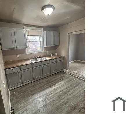 16171 Stansbury St — Photo 5