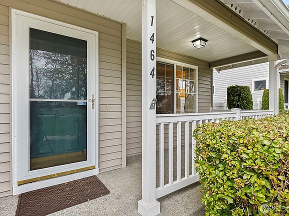 3rd image of 1464 Willson Avenue
