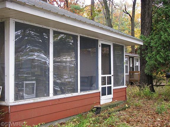 5th image of 68652 Blanchard St