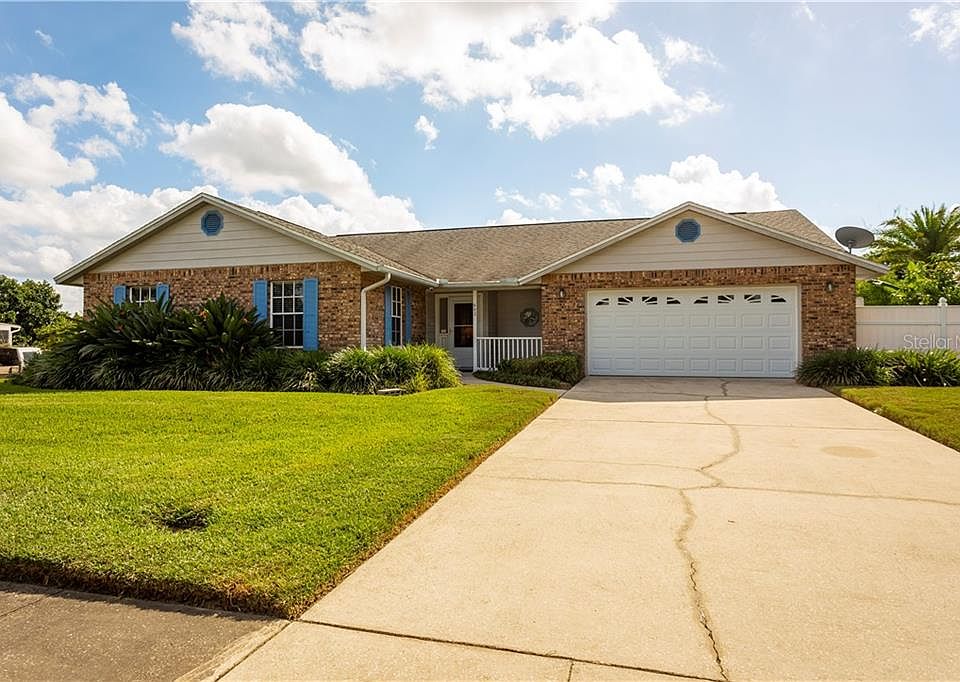 1st image of 602 Glen Grove Ln