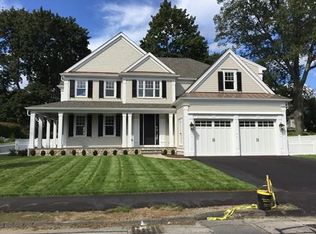 5 Thomas Rd, Wellesley, MA 02482