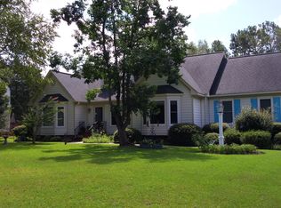 104 Duke Rd, Winterville, NC 28590