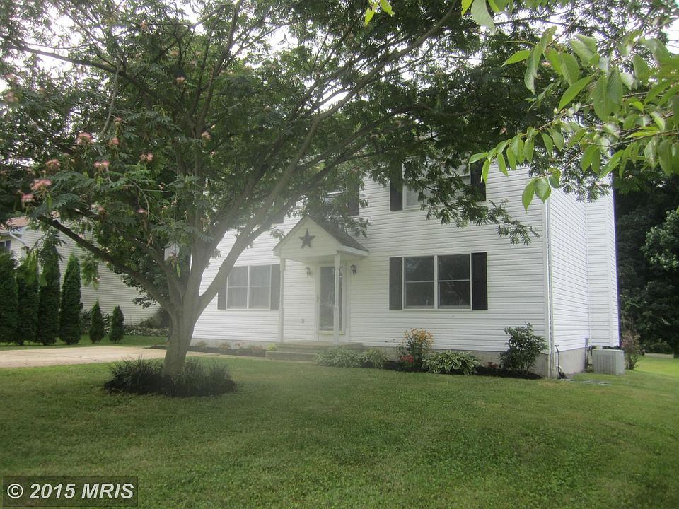 1st image of 203 Montgomery Dr