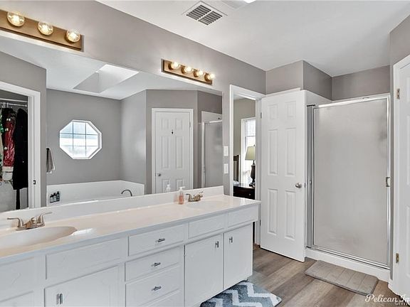 4th image of 4916 Ashley Cir