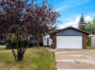 174 SE Berens Pl, Wood Buffalo, AB T9K2C2