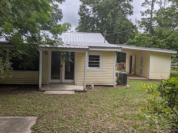 4th image of 640 SE Dade St