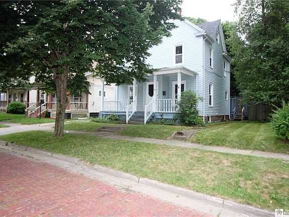 2nd image of 42 Chapman St