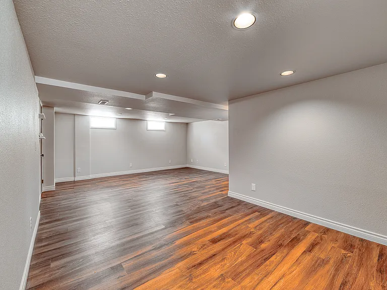 Lower Floor Bonus Room