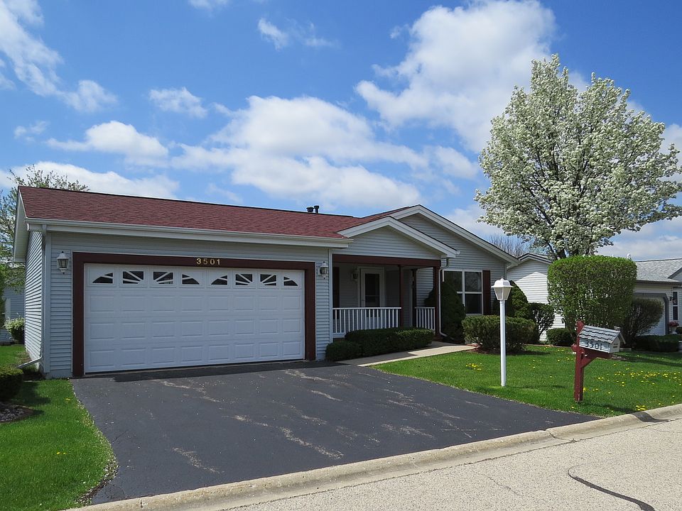 1st image of 3501 Blue Heron Cir