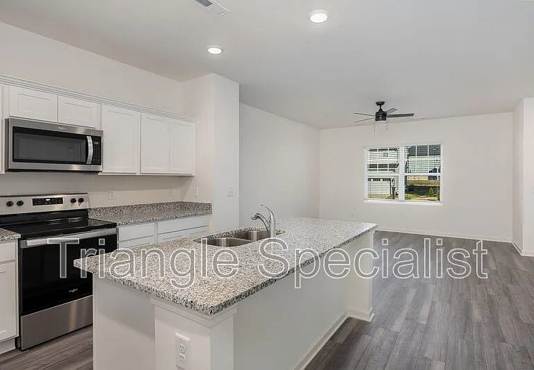 1876 Knights Crest Way — Photo 7