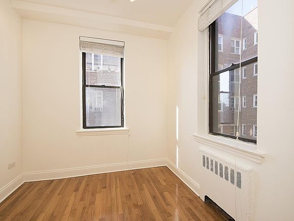 5th image of 3840 Greystone Ave APT 3N